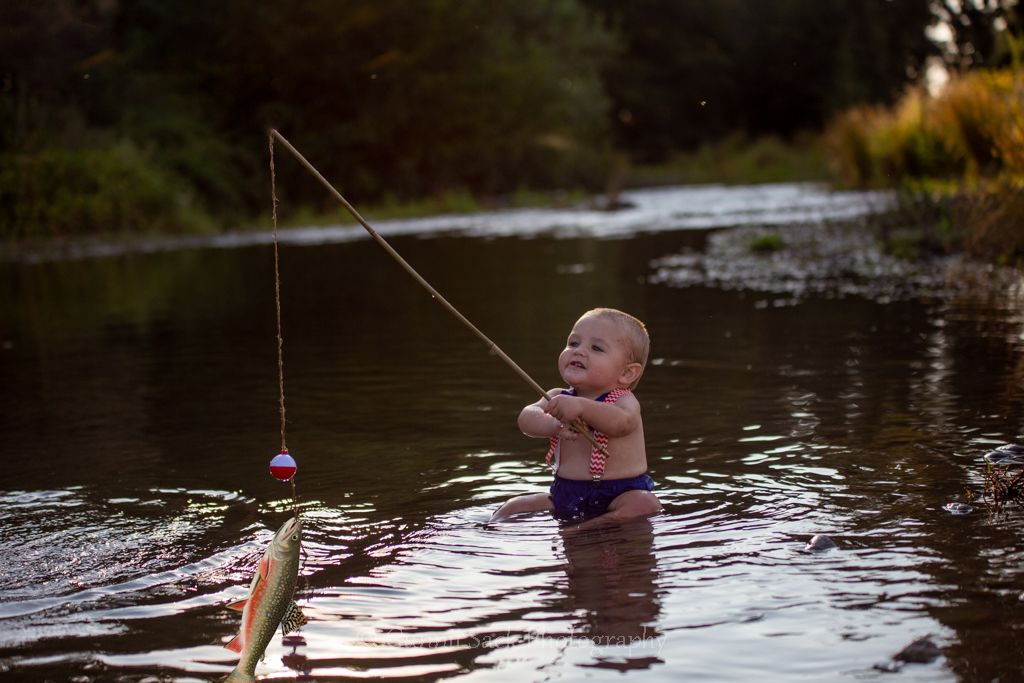 gunnii sack photography, amador county photographer, best photographer calaveras county, fishing photo shoot, one year