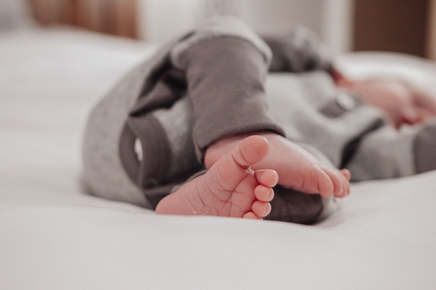 Oklahoma photographer, newborn session, lifestyle session, newborn session at home