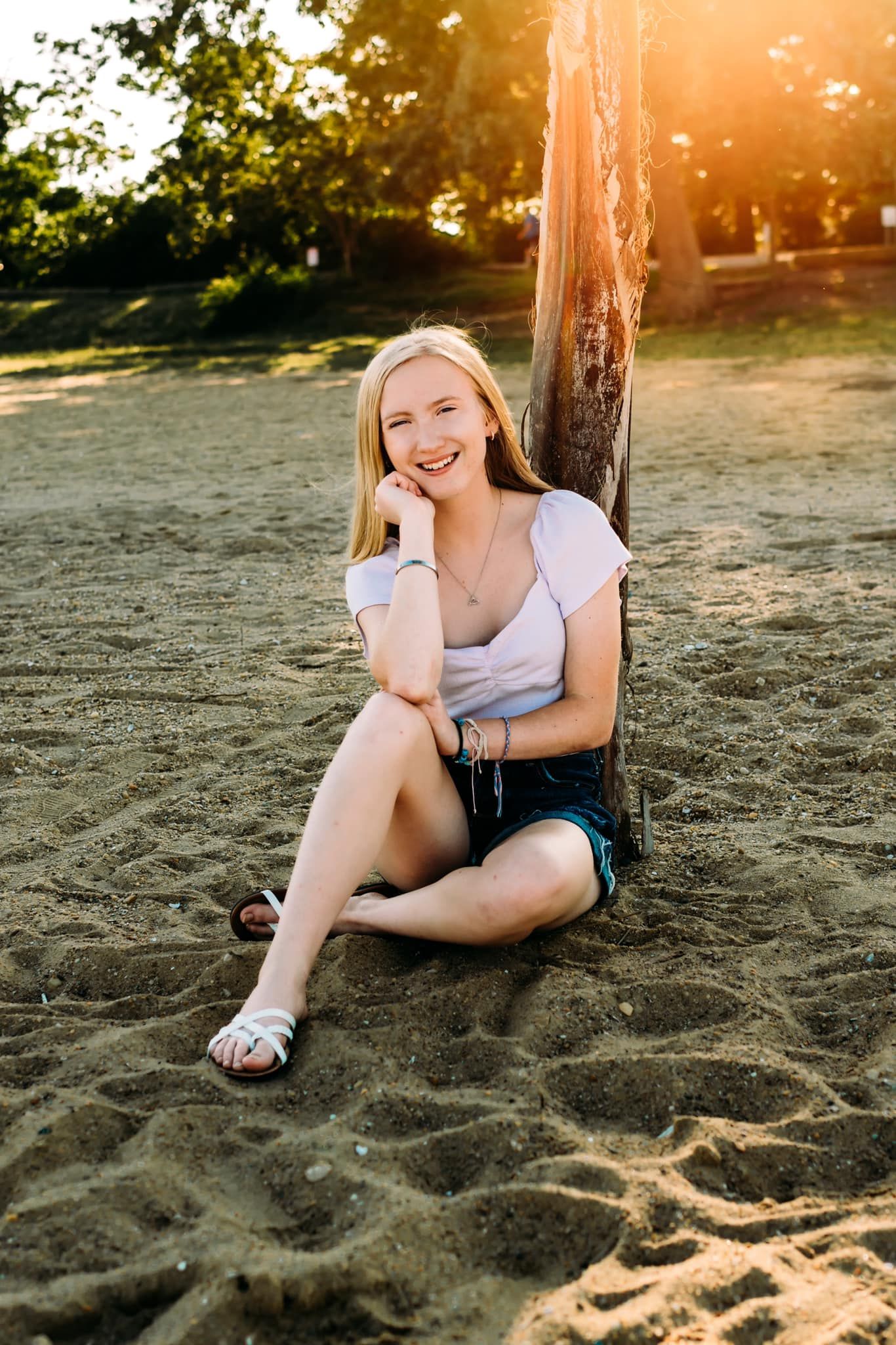 Golden hour beach senior photo