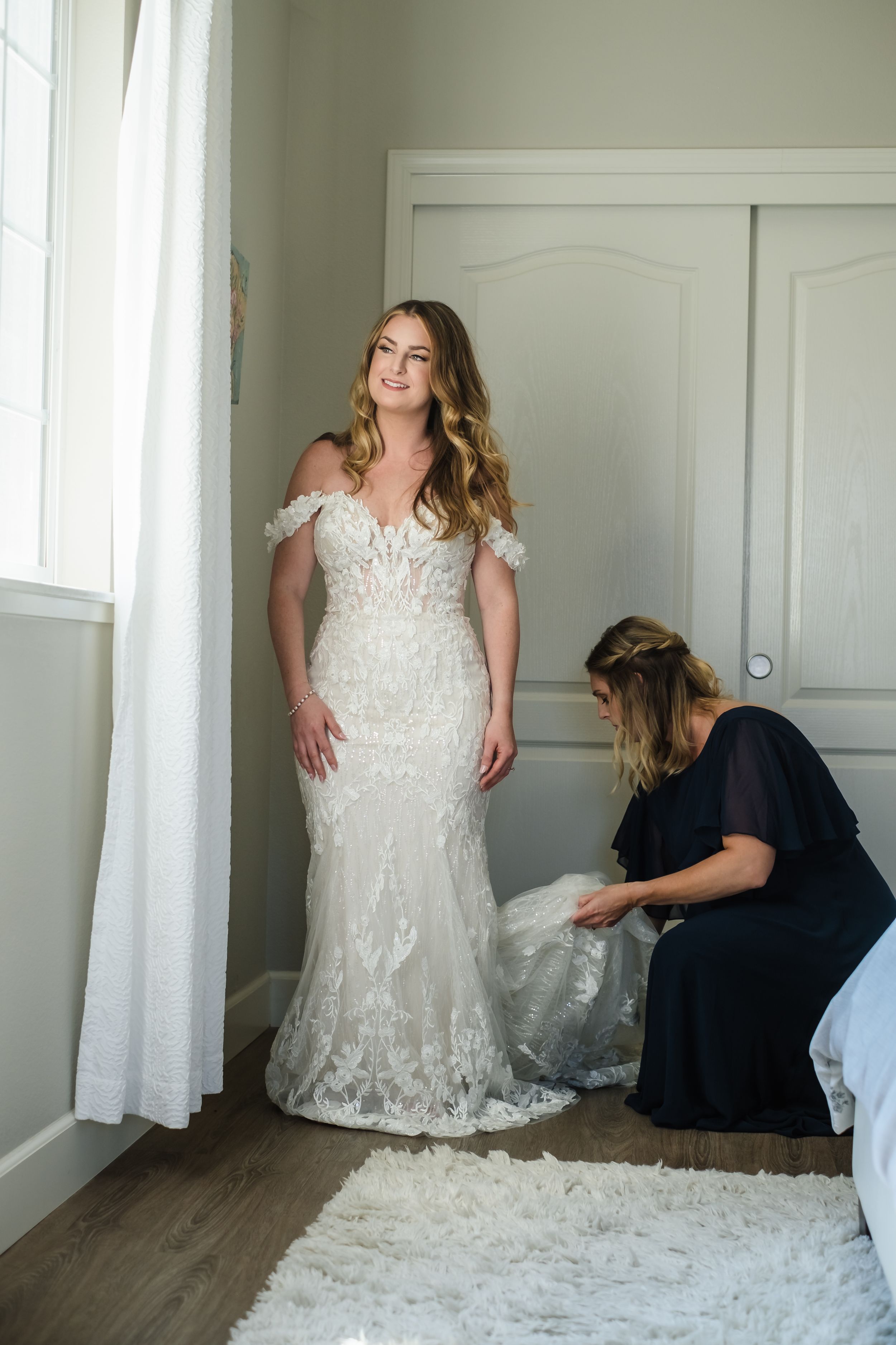 wedding at the barn at harrow cellars in Sonoma California