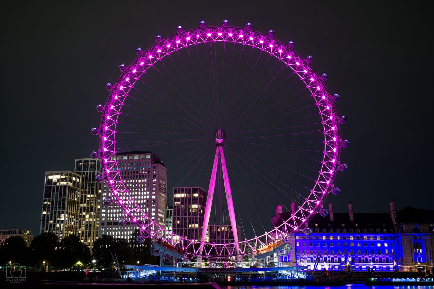 London Eye at night