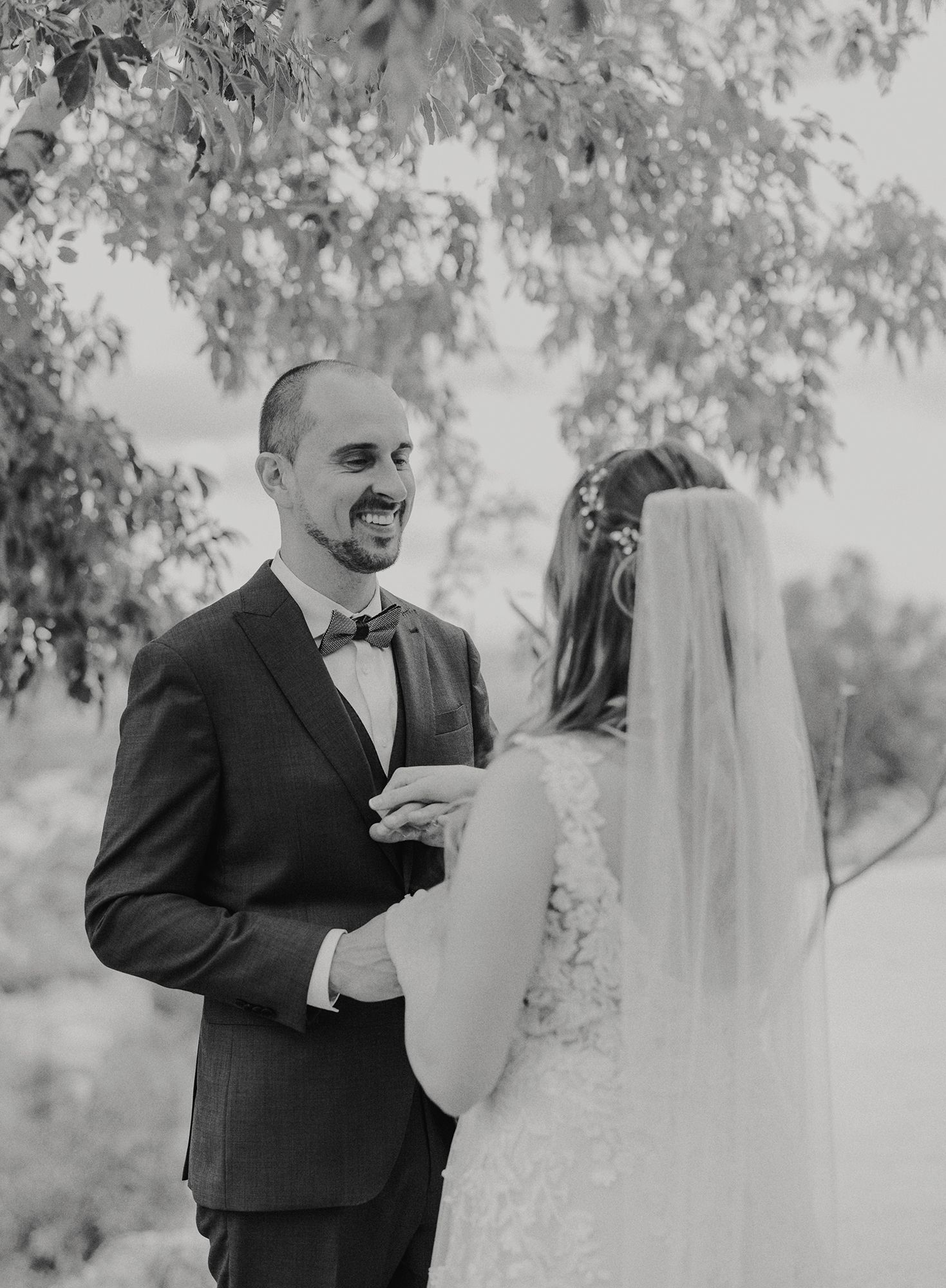 E Noelle Photography in-home wedding in Hidden Hills Los Angeles, portraits after first look