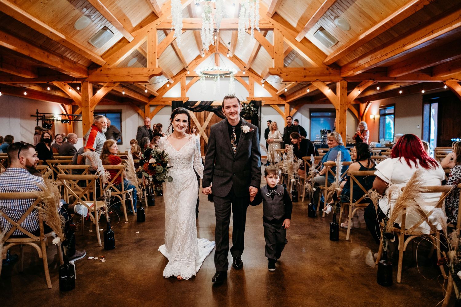 Wedding photography in St. Joseph, Missouri