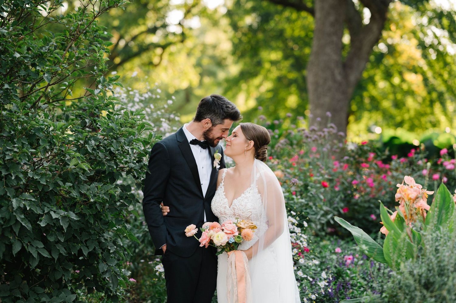 Tropical Wedding at Bloomington Country Club | Candace Sims Chicago Luxury Fine Art Wedding Photographer