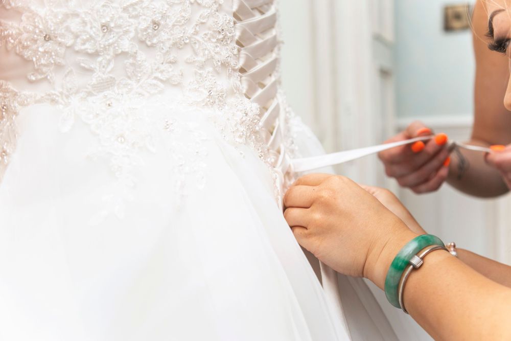 Shendish Manor Hotel wedding photographer