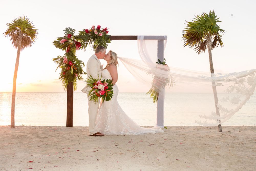 Mahogany Bay Belize Wedding