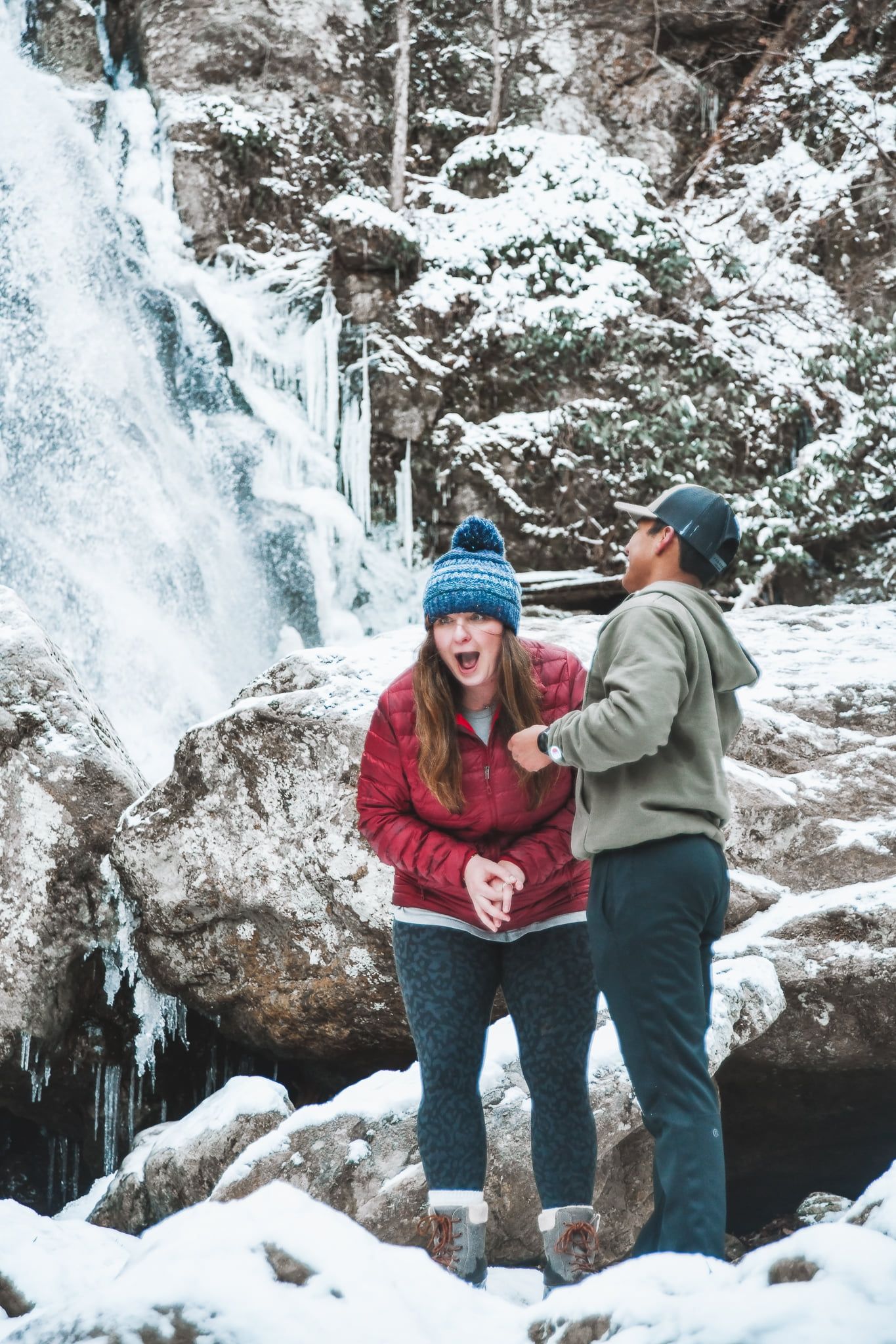 Oak Photography Engagement Photoshoot in Virginia