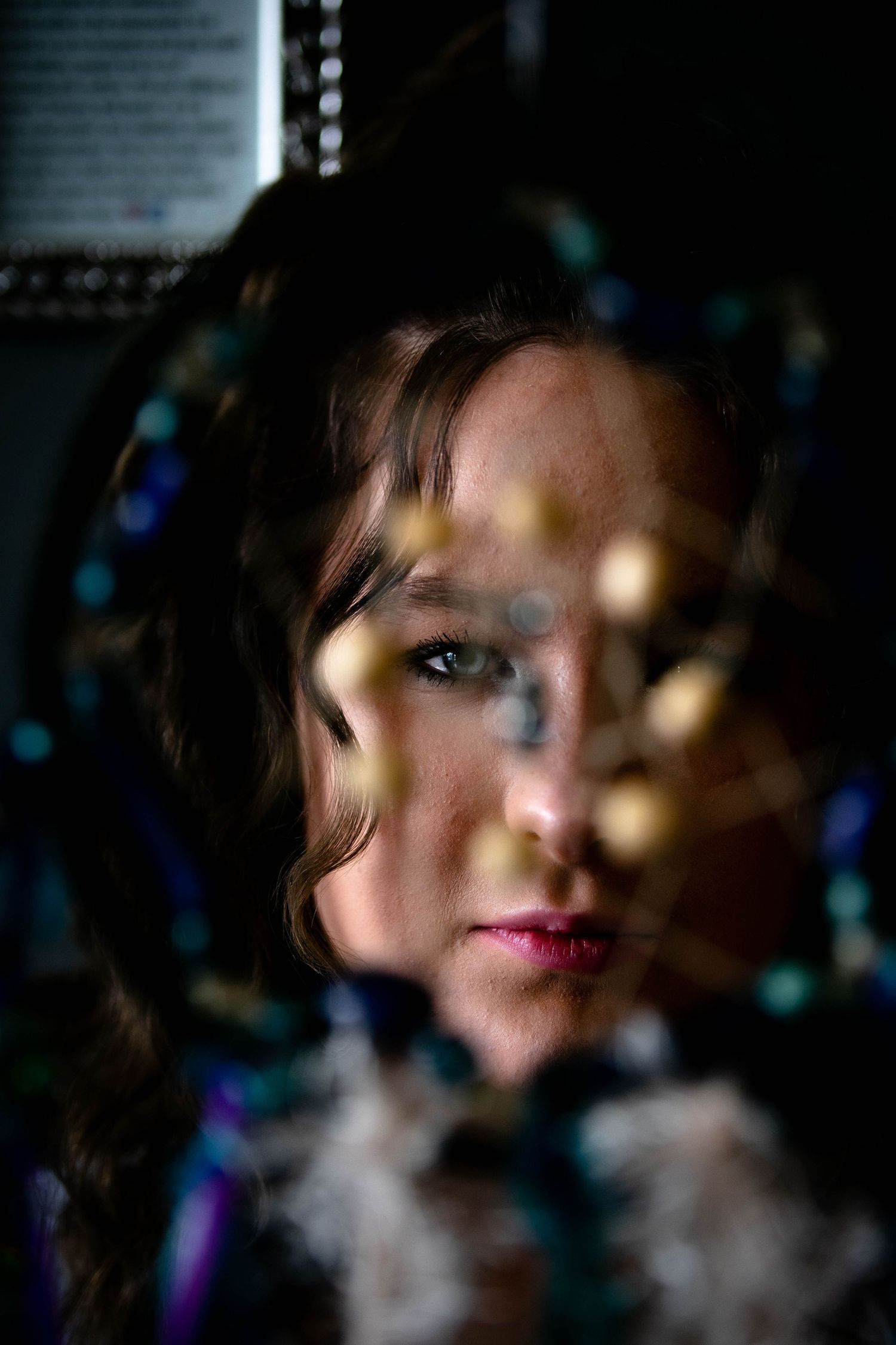 senior session at a metaphysical shop mount vernon ohio