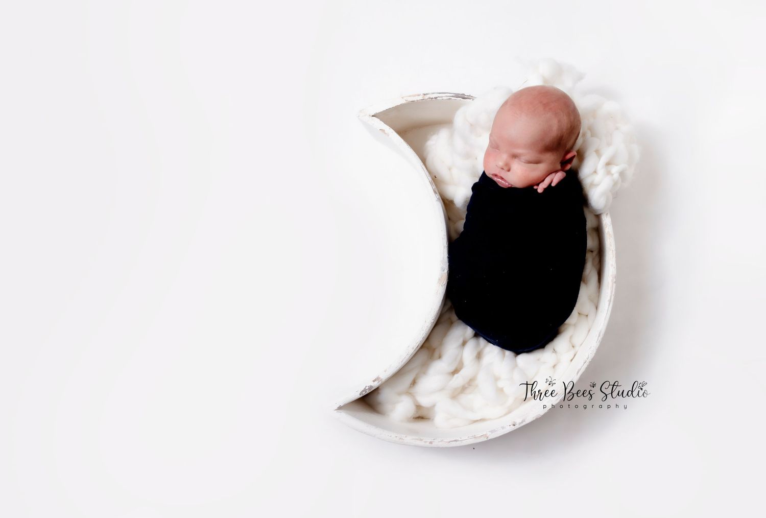 newborn photography, quinte west, trenton, brighton, cobourg ontario, family photos, photography, studio photography,