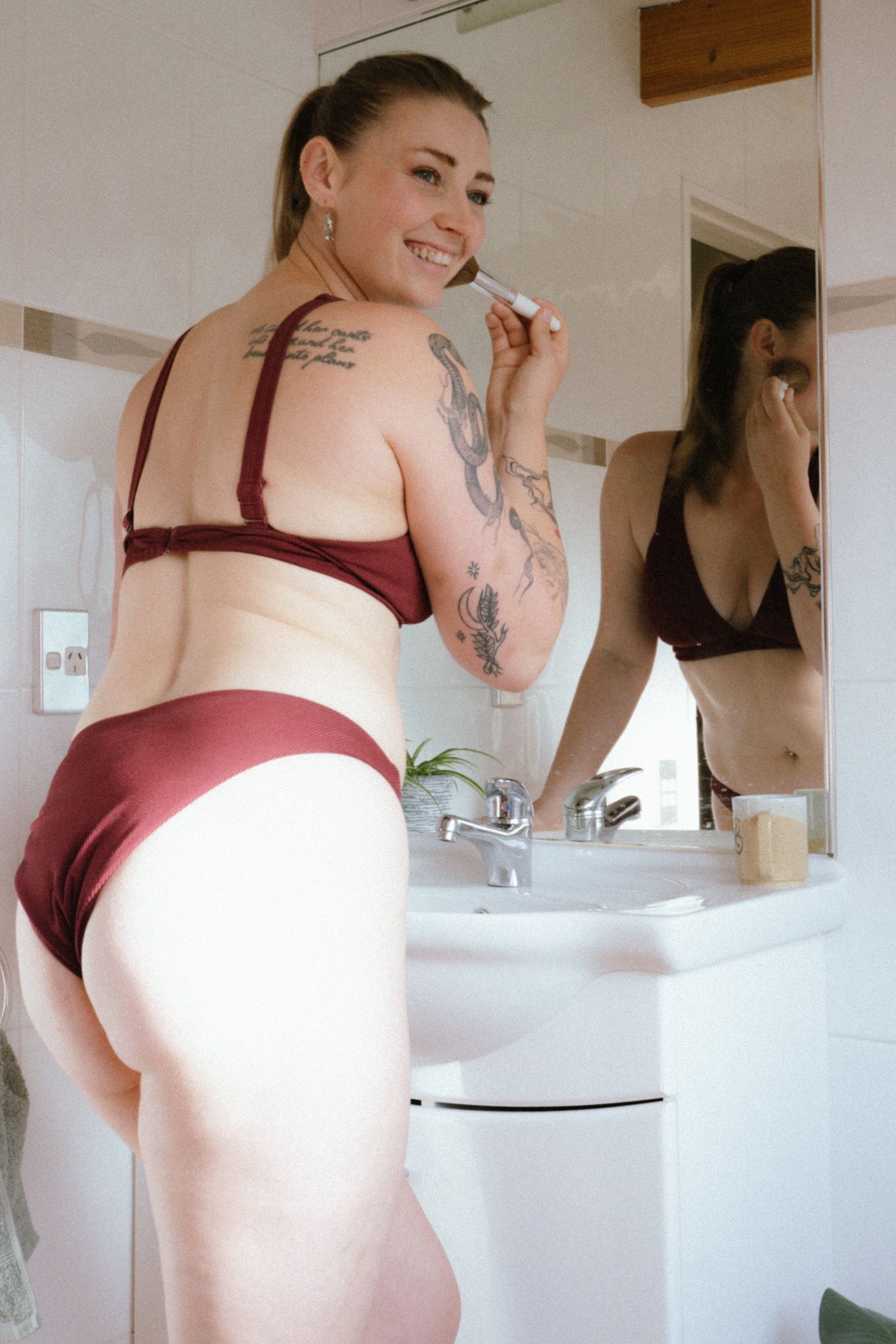 boudoir photography - post-shoot sessions