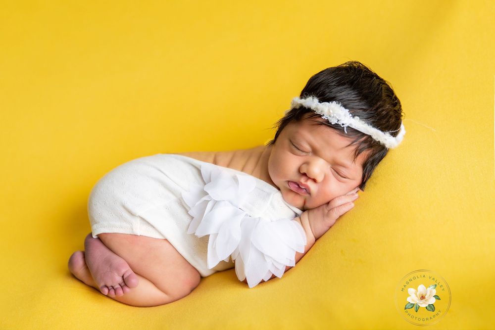 Magnolia Valley Photography, Bucks County Newborn Photographer , Montgomery County Newborn Photographer