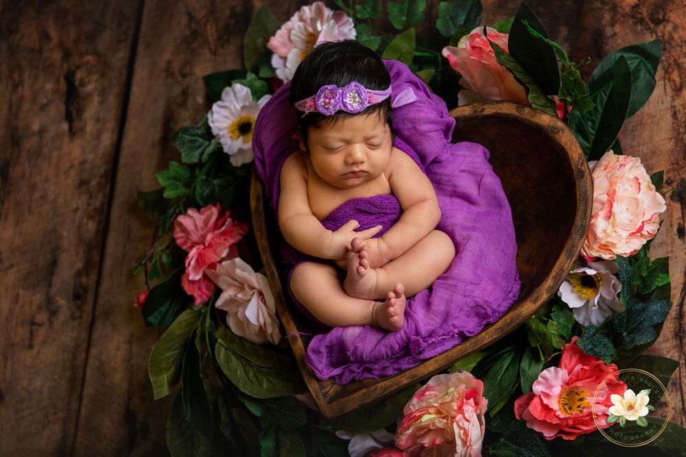 Magnolia Valley Photography, Bucks County Newborn Photographer , Montgomery County Newborn Photographer