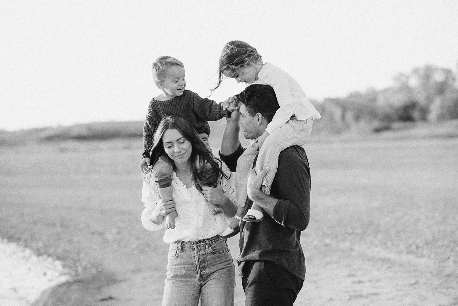 Family photographer in Saskatoon.  Newborn Photographer near me.  Lifestyle family photographer Saskatoon.