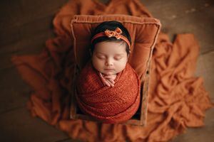 newborn photographer near me