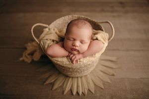newborn photography near me