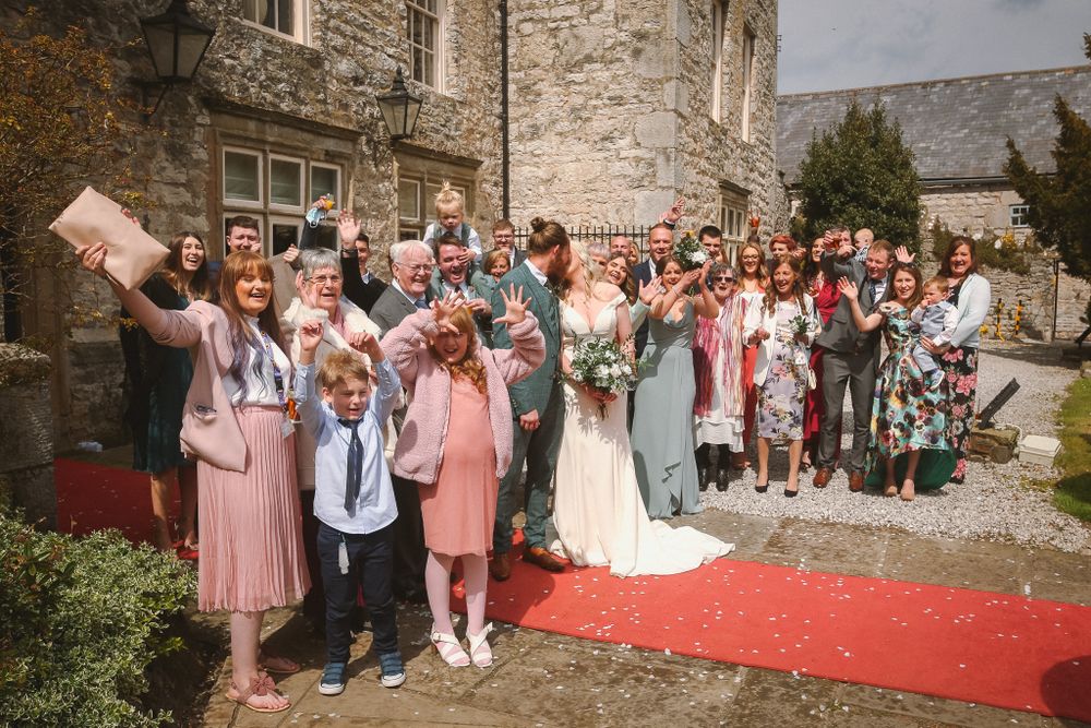 wedding-faenol-fawr-group-photo-1