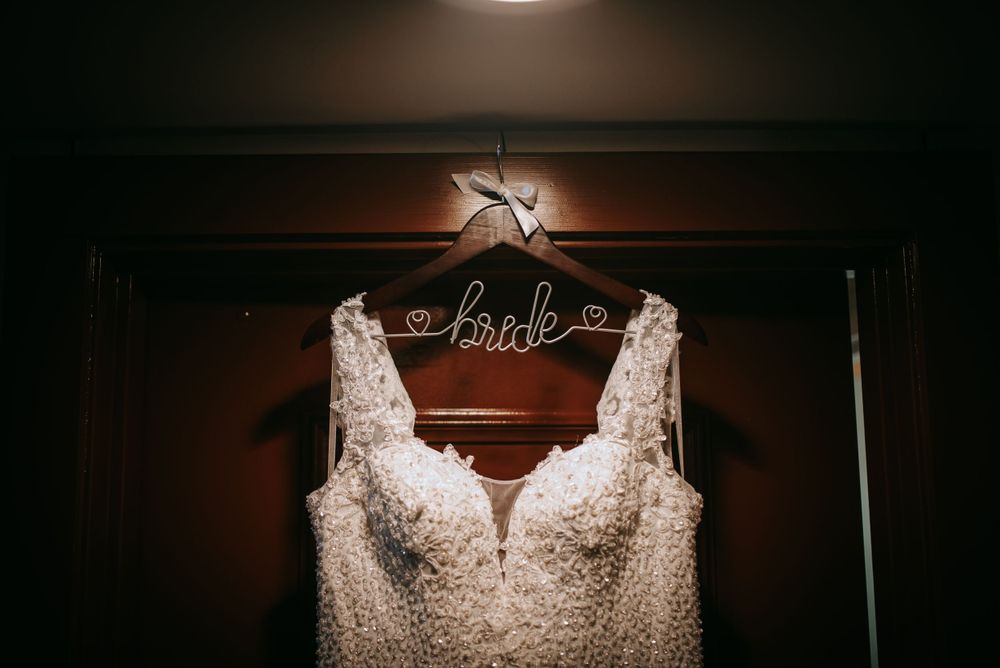Bride prep at The Overton Hotel in Lubbock, Texas