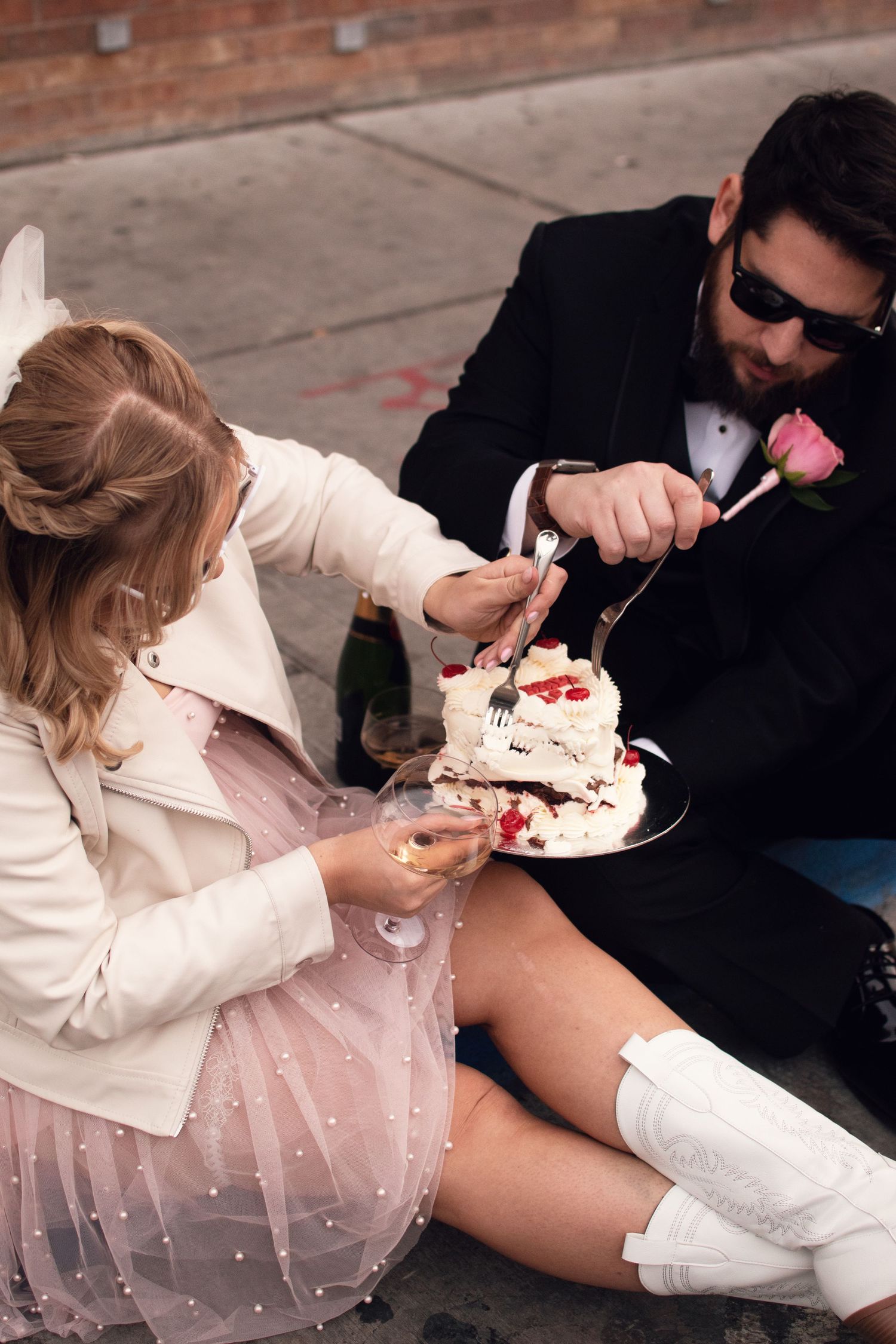Grab a fork and have a seat on the curb to eat your cake after saying I do at your Las Vegas Elopement