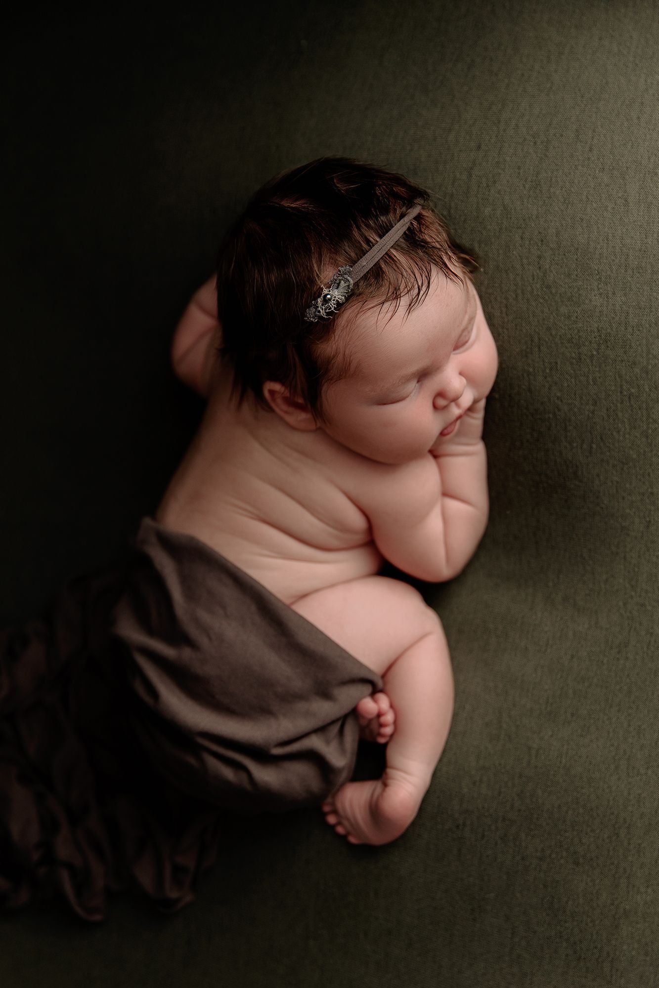kansas city newborn photography studio baby girl sleeping