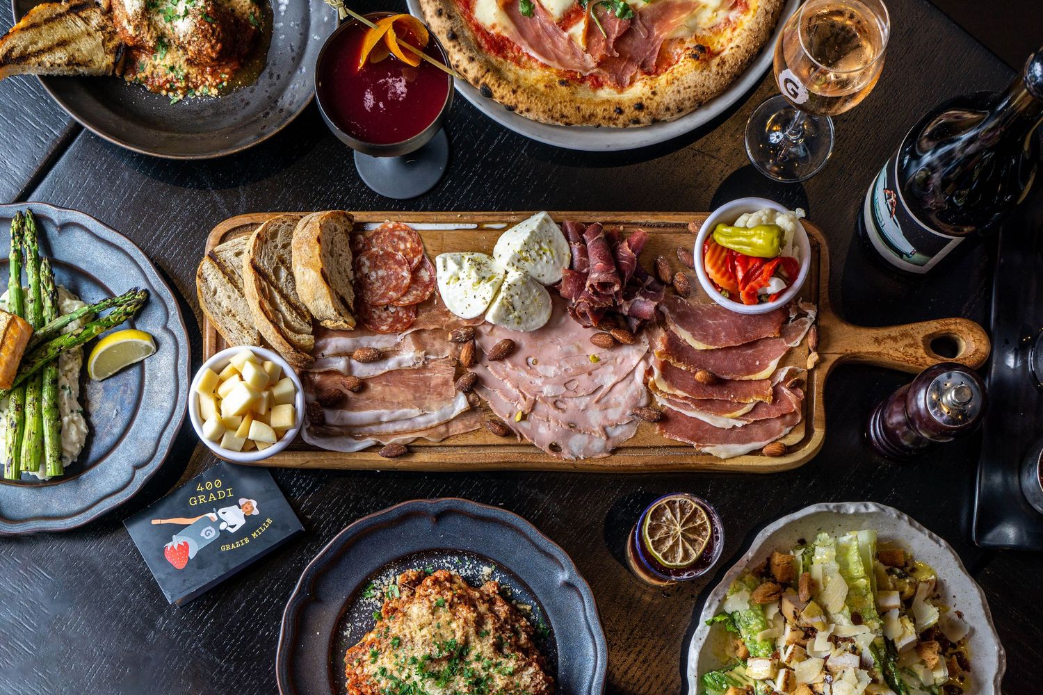 400 Gradi Italian charcuterie board overhead