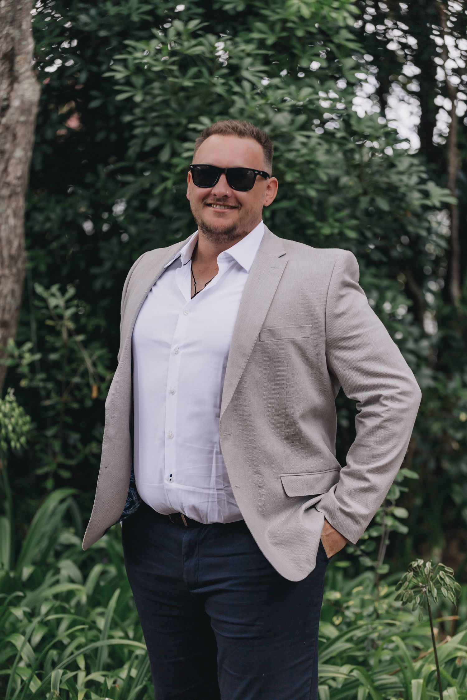 Matarangi beach wedding by coromandel photographer jennajamesphotography