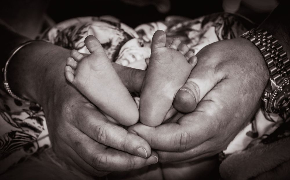 baby feet