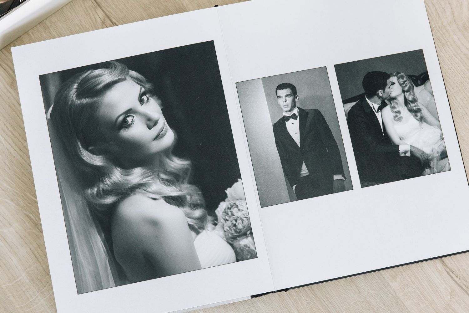 Beautiful wedding album from Graphistudio, with printed metal cover, matte and glossy metalic paper. Best wedding albums