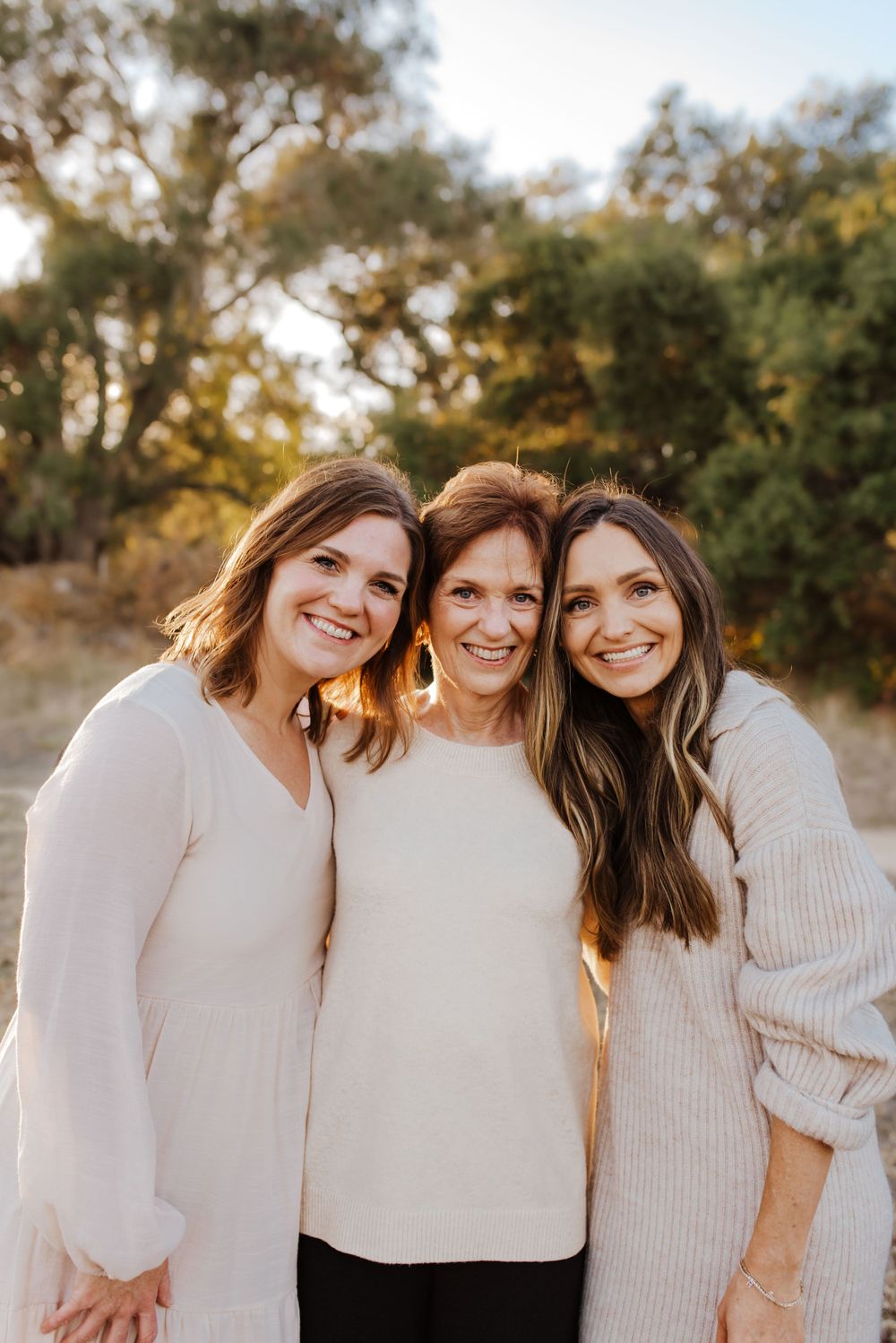 San Diego family photographer, family photographer, family nature photoshoot, extended family photoshoot