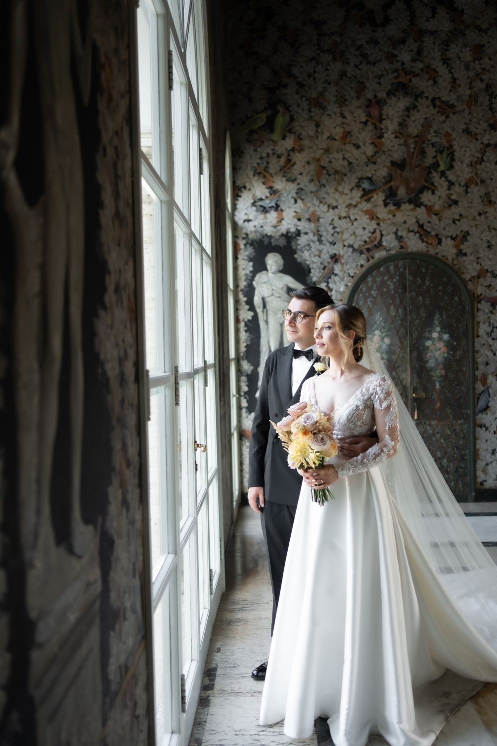Luxury wedding at Villa Miani in Rome, elegant destination wedding photography in Italy