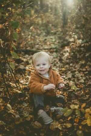 Best Edmonton Family Photographer Shalene Dawn Photography McTaggart Sanctuary Fall Autumn Portrait Photos