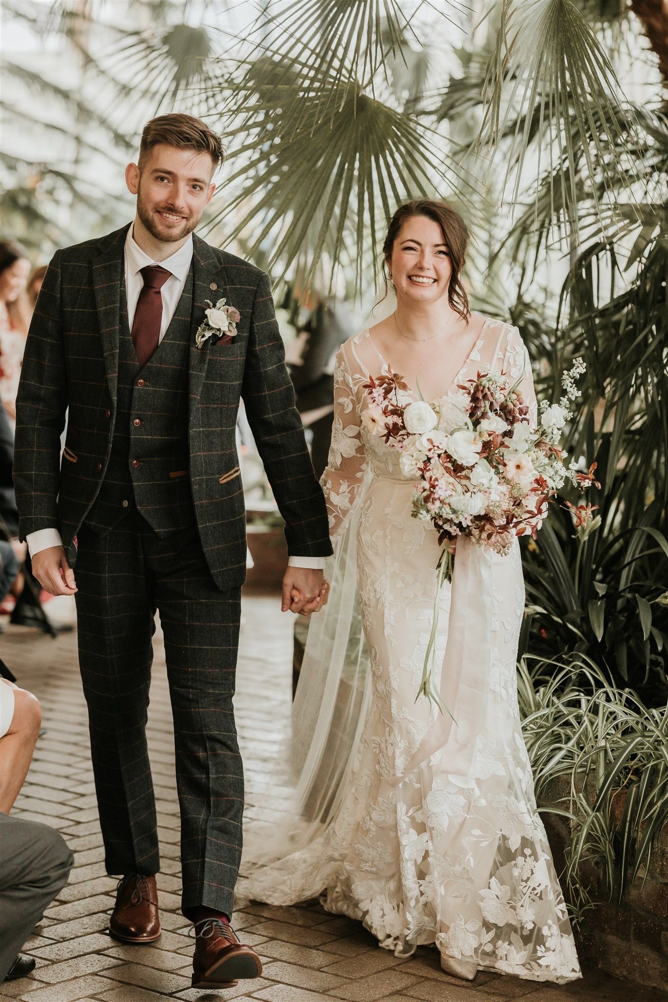 Buxton pavilion wedding. lace dress, Emma cox Floral bouquet