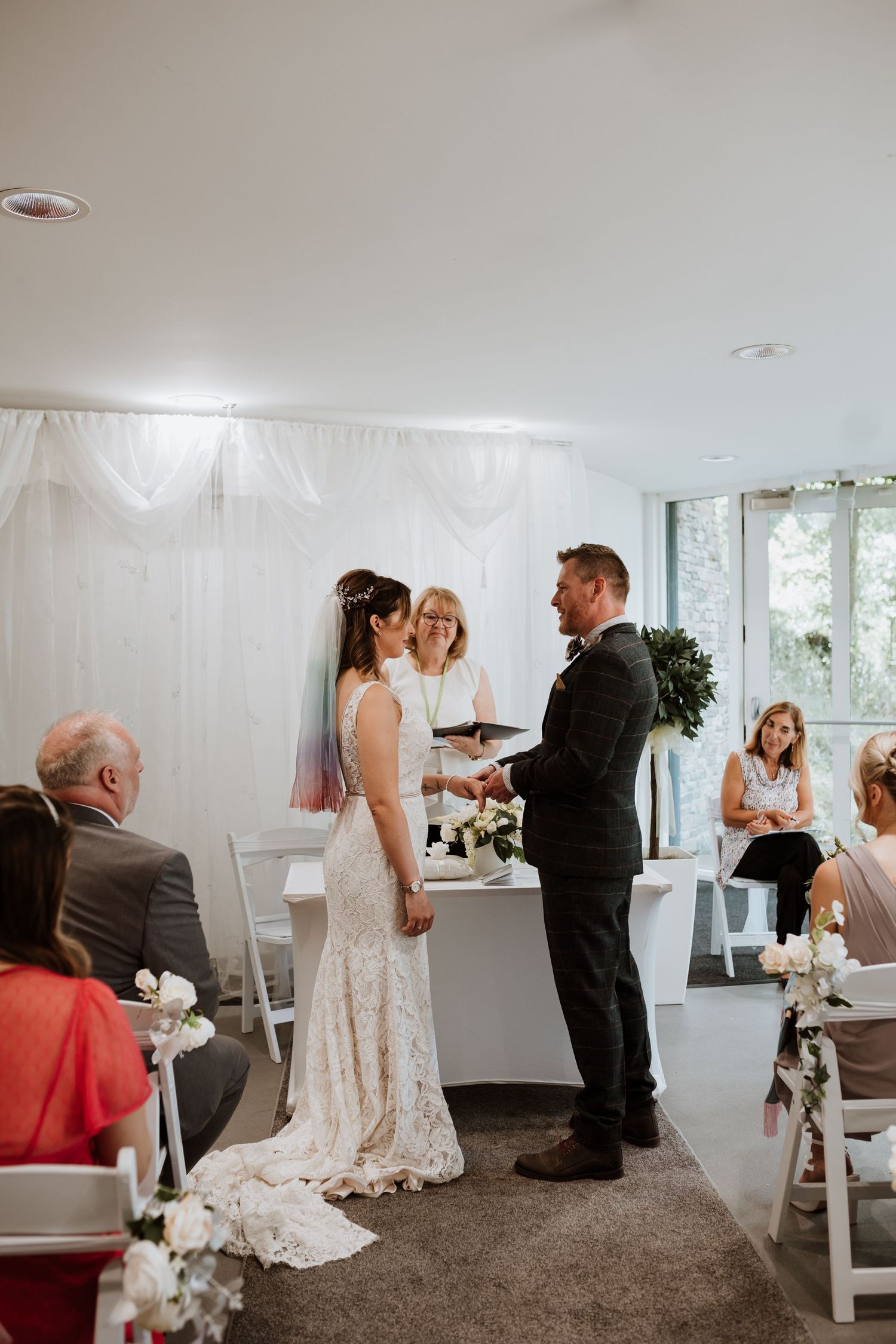 Wigan relaxed wedding photographer