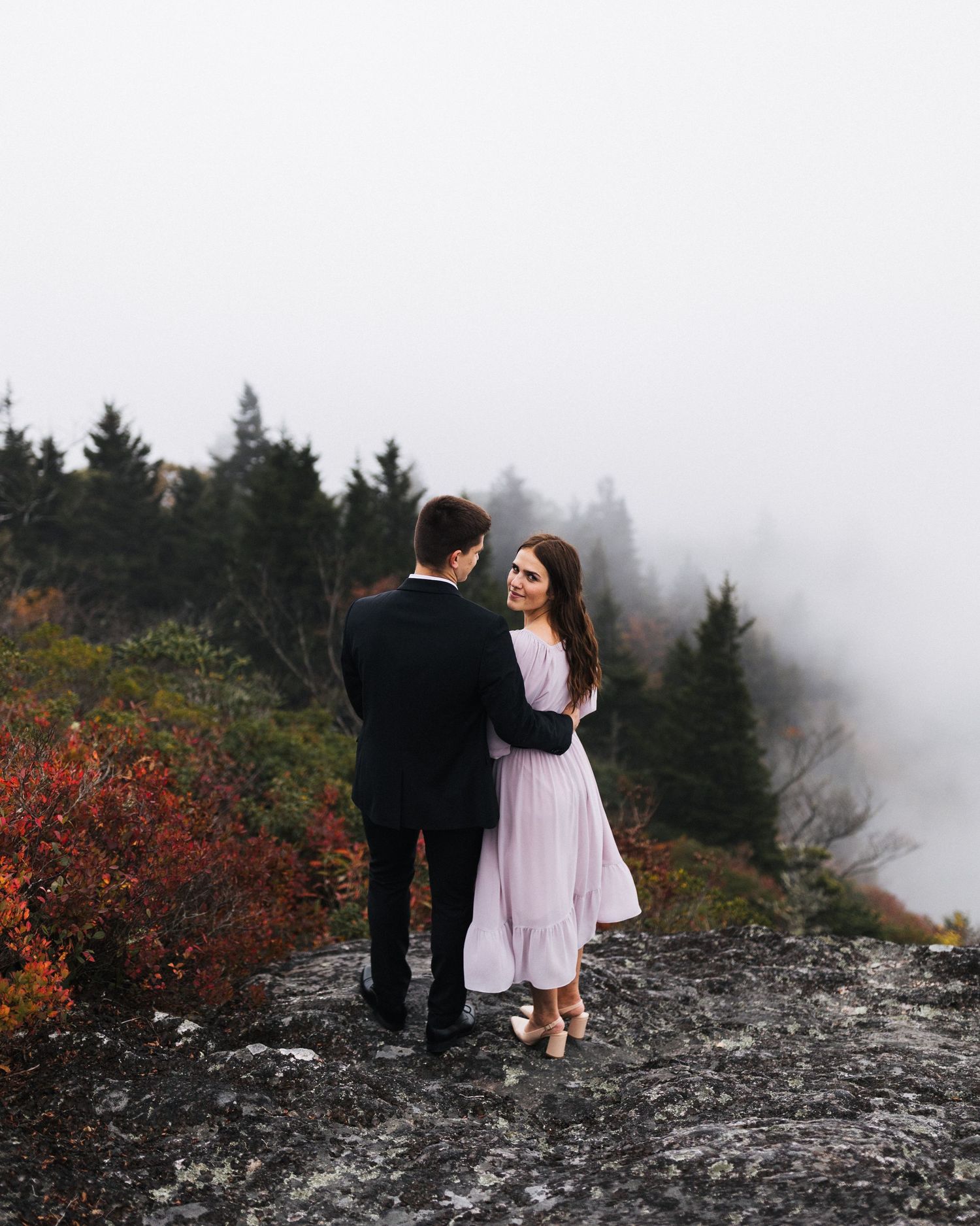 engagement session at devils courthouse close to Asheville nc