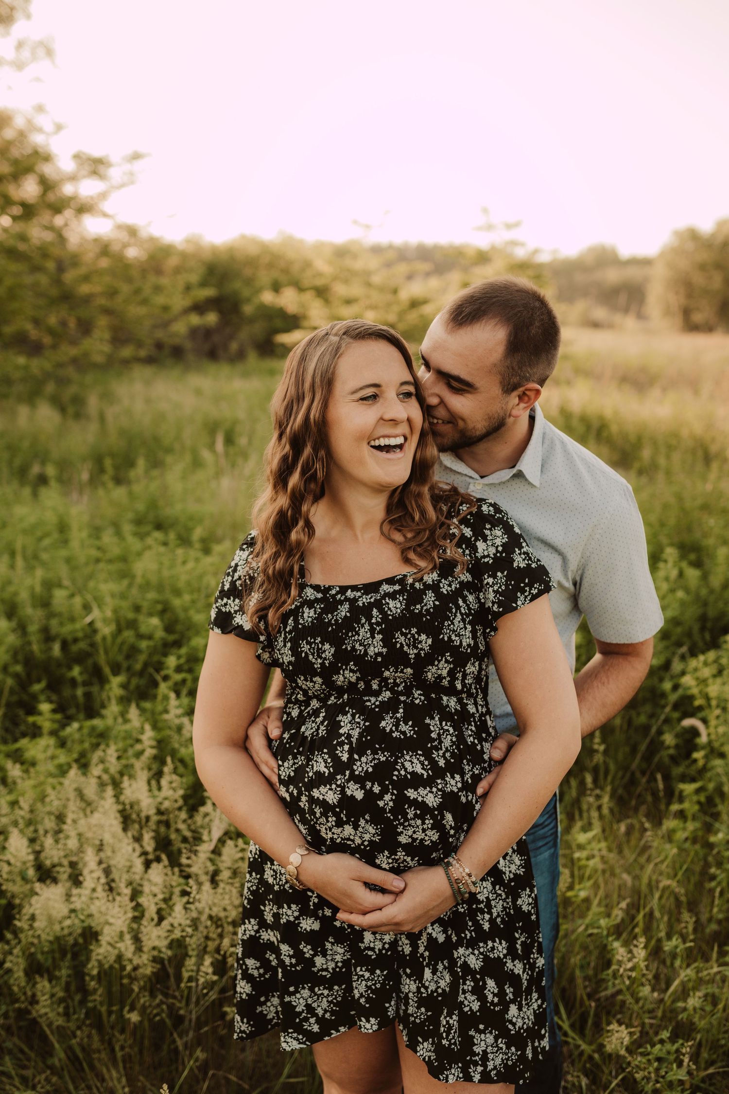 sweet laughs and snuggles for maternity photography session