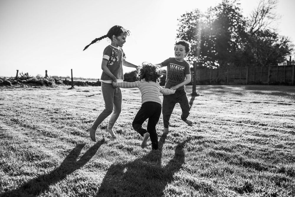 Oonagh Casey Photography Unposed Naural candid relaxed stressfree wedding photography Ireland Longford Roscommon Donegal