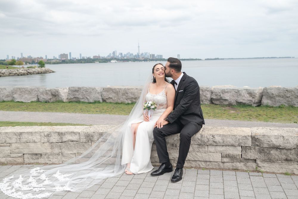 Toronto wedding photographer at Humber Bay Bridge