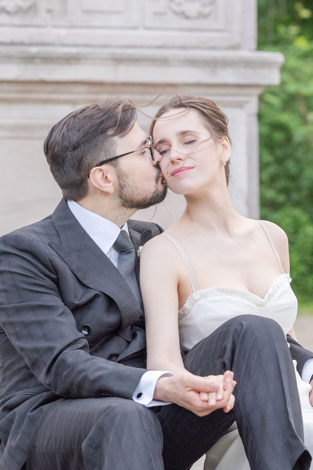 Toronto wedding photographer at Guild Inn Estate