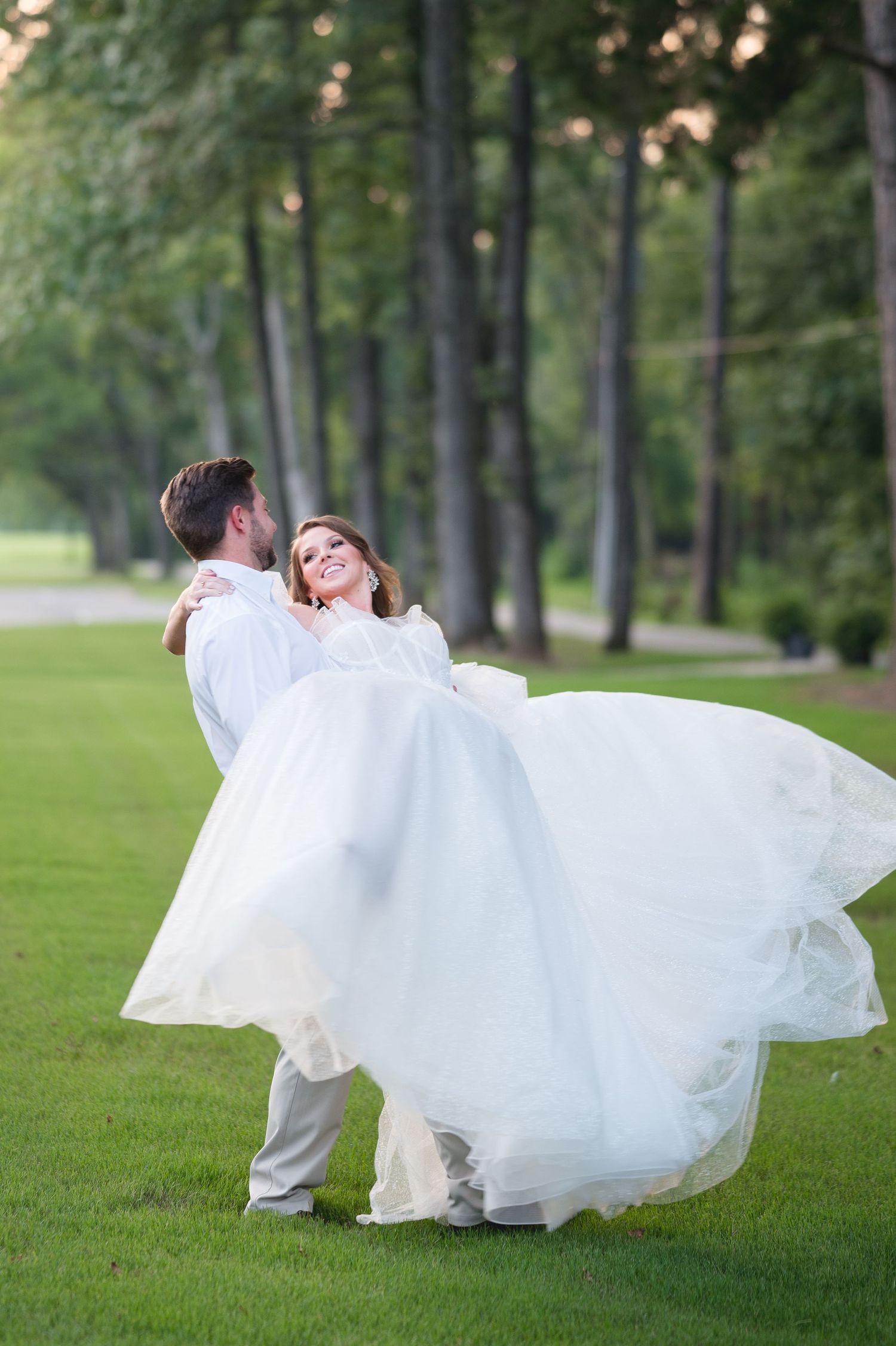 Wedding photography trends 2024, wedding photography, Authentic wedding photography Personalized wedding details
