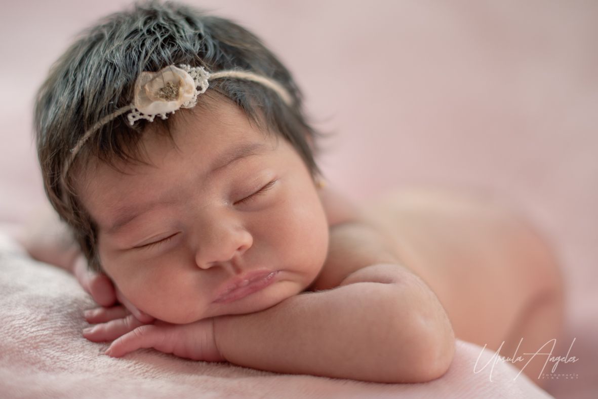 SESION NEWBORN RECIEN NACIDO - URSULA ANGELES