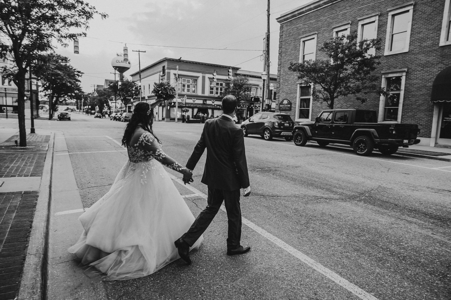 Documentary wedding photography in Michigan, capturing authentic moments in Detroit Michigan