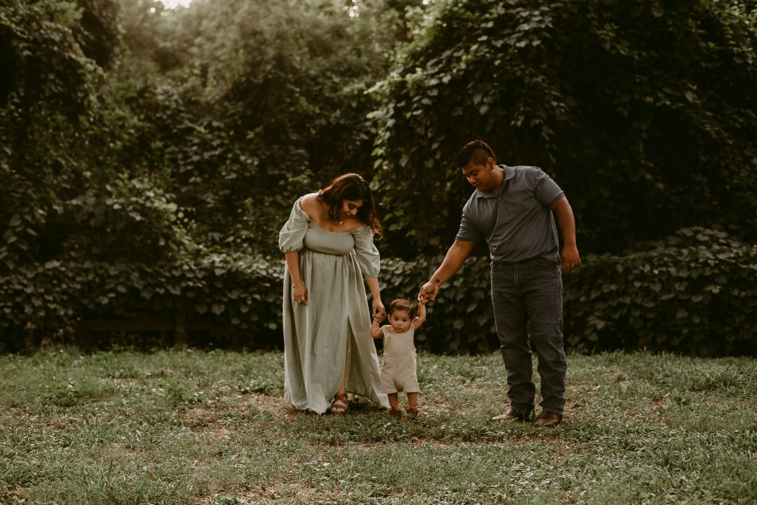 Katy Montoya Photography - Kenedy, Texas Photographer - Maternity and Family Session in Seguin, Texas