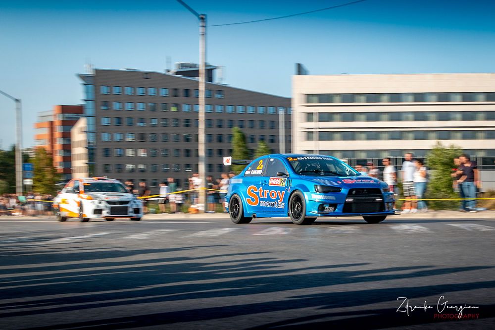 професионално фотозаснемане на автомобилно рали