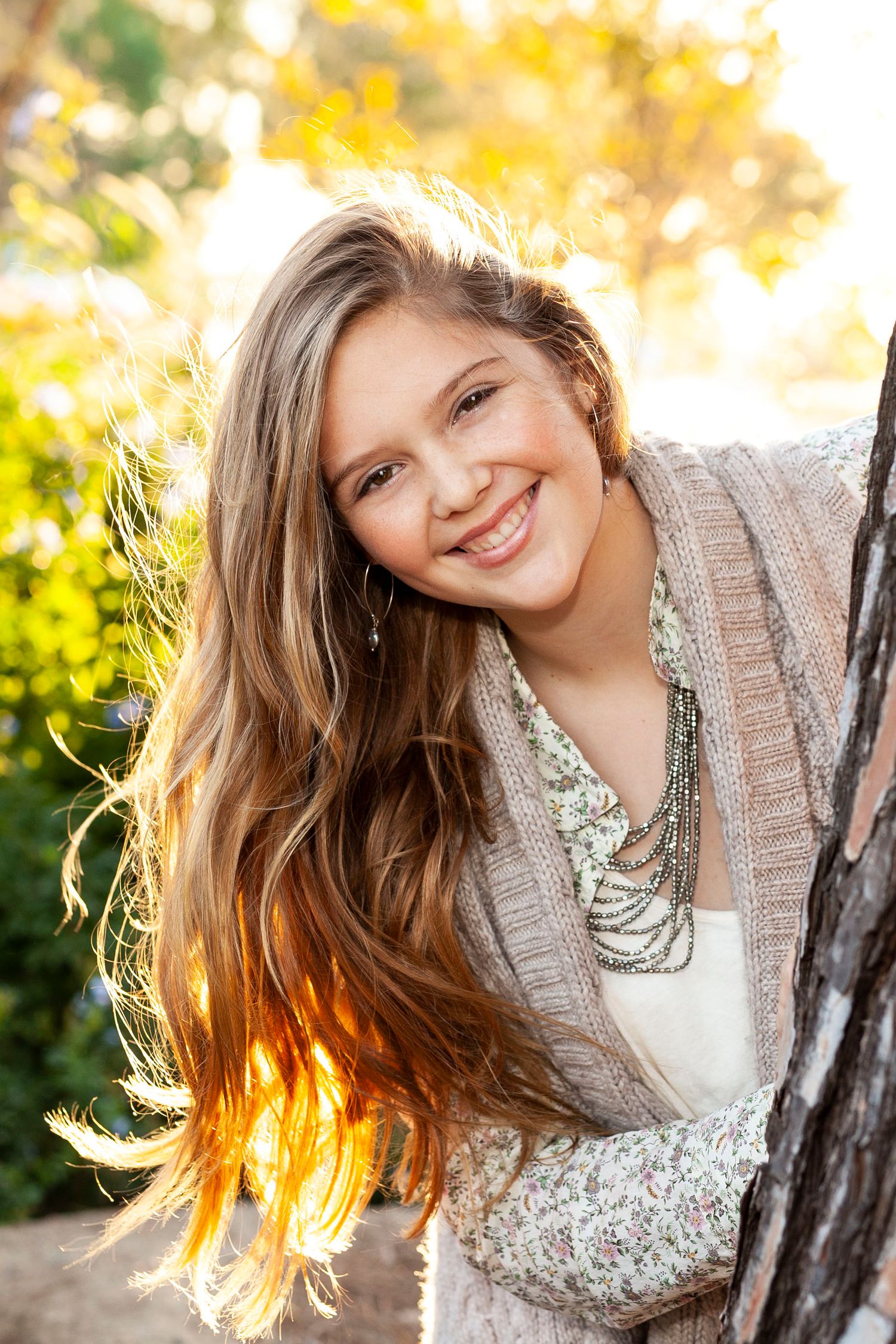 girl-backlite-for-high-school-senior-photos-by-margie-temme