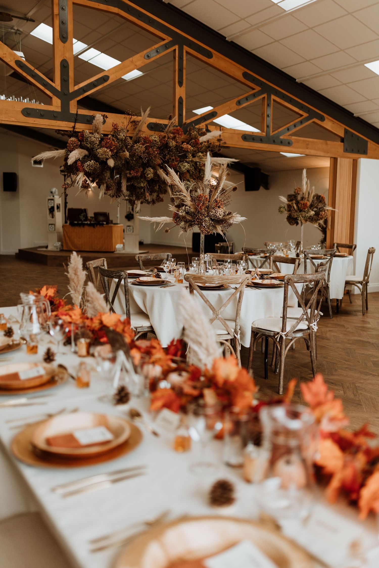 Maple leaves and dried hydrangeas for wedding floral decor