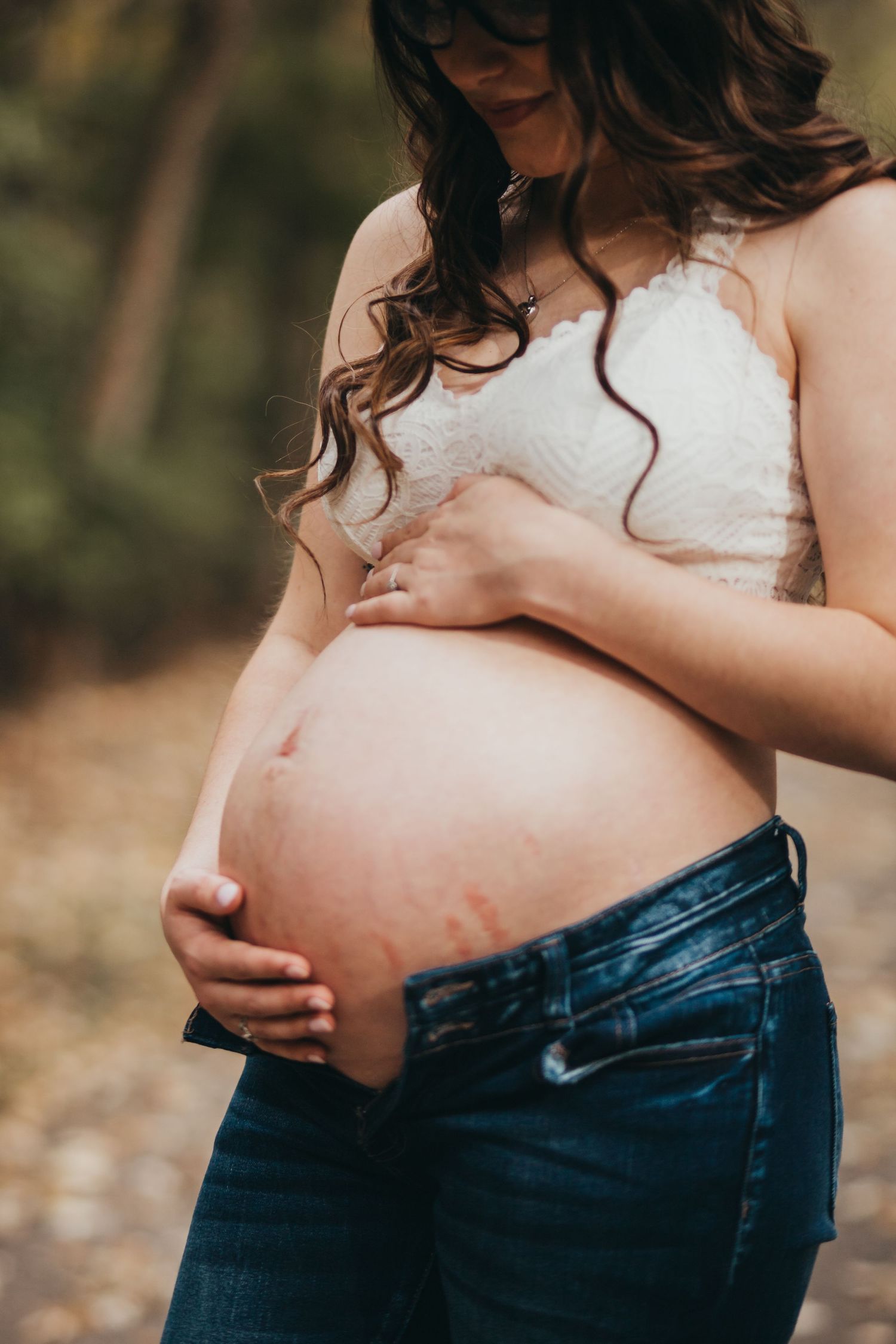 unique maternity photographer