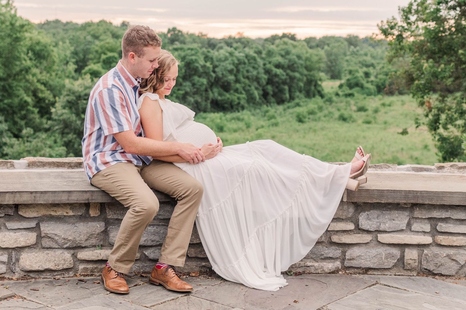 Cincinnati Maternity Photographer in Cincinnati