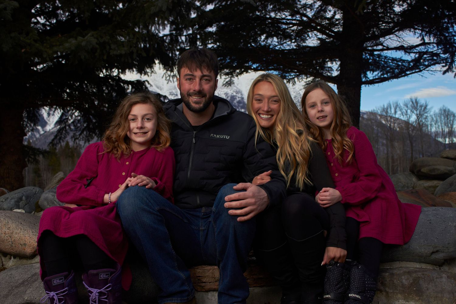 Landscape outdoor photography east kootenays cranbrook kimberly fernie Family photos, family, mom and dad, siblings photography