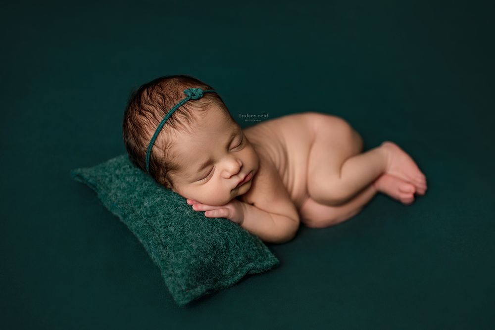 cake smash photography hampton roads, maternity portraits hampton roads, maternity photographer near me, baby photos