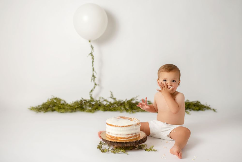 cake smash photography hampton roads, maternity portraits hampton roads, maternity photographer near me, baby photos