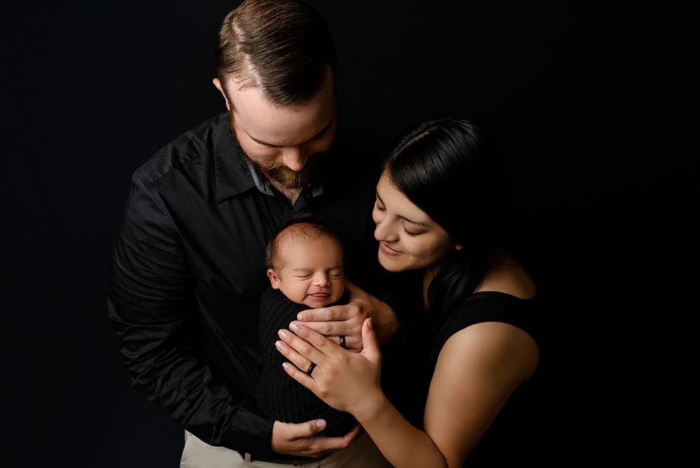 cake smash photography hampton roads, maternity portraits hampton roads, maternity photographer near me, baby photos
